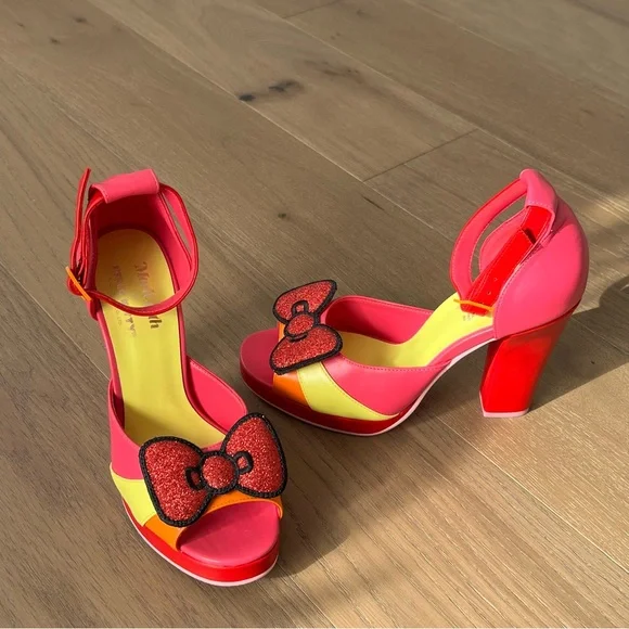 ModCloth x Hello Kitty Stripe Platform Sandals with Glittery Bow - Picture 12 of 16